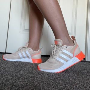 Womens adidas running shoes